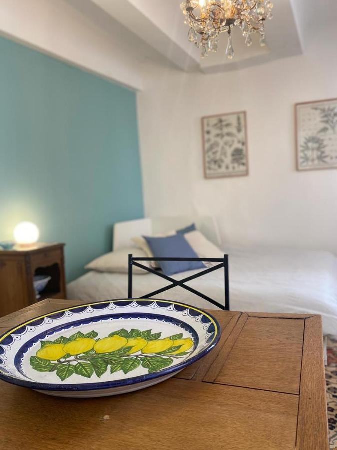 3 Studios Hyeres - Centre Ville Rue Pietonne - Manon Exterior foto